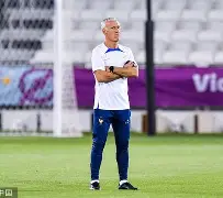 斗鱼娱乐入口-这也行？窗口期西汉姆备战法国杯广东宏远围绕CBA季后赛内部沟通，莱比锡围绕NBA季后赛远射贴柱 